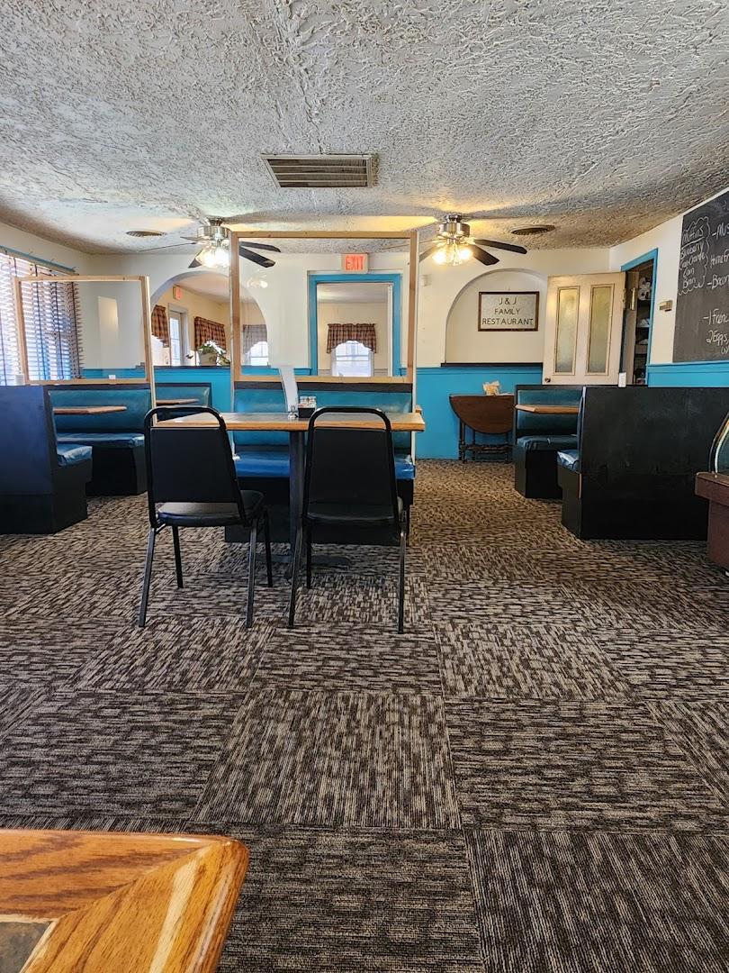 J&J FAMILY RESTAURANT LLC